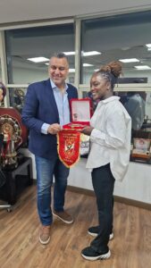 Handball - Doungou Camara : « Pourquoi j’ai prolongé avec Al Ahly … » - wiwsport Handball - Doungou Camara : « Pourquoi j’ai prolongé avec Al Ahly … » - wiwsport