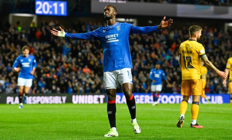 Scottish Premiership : Les Rangers surpris par Aberdeen malgré un nouveau but d'Abdallah Sima - wiwsport Scottish Premiership : Les Rangers surpris par Aberdeen malgré un nouveau but d'Abdallah Sima - wiwsport