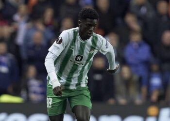 Real Betis : Assane Diao titulaire contre Granada pour sa grande première en Liga - wiwsport