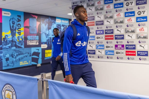 Premier League : Première titularisation de la saison pour Moussa Niakhaté, aligné avec Nottingham Forest contre Manchester City - wiwsport Premier League : Première titularisation de la saison pour Moussa Niakhaté, aligné avec Nottingham Forest contre Manchester City - wiwsport