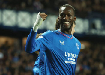 Scottish League Cup : Les Rangers dominent Livingston avec un doublé d'Abdallah Sima et filent en demi-finales - wiwsport