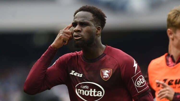 Serie A : Boulaye Dia de retour à la Salernitana après "sa disparition" - wiwsport Serie A : Boulaye Dia de retour à la Salernitana après "sa disparition" - wiwsport