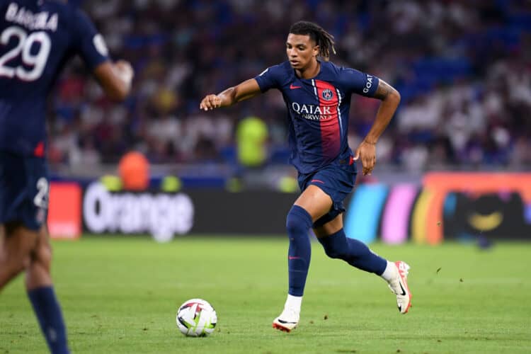 PSG : Absent du groupe retenu en Ligue des Champions et presque "inutilisé" en Ligue 1, Cher Ndour a disparu des radars - wiwsport 27 Cher NDOUR (psg) during the Ligue 1 Uber Eats match between Olympique Lyonnais and Paris Saint-Germain Football Club at Groupama Stadium on September 3, 2023 in Lyon, France. (Photo by Philippe Lecoeur/FEP/Icon Sport)