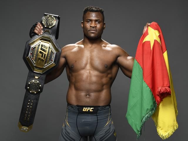 CAN 2023 - Francis Ngannou lance le duel Sénégal - Cameroun : « Même les mains de Sadio Mané ont tremblé... » - wiwsport CAN 2023 - Francis Ngannou lance le duel Sénégal - Cameroun : « Même les mains de Sadio Mané ont tremblé... » - wiwsport