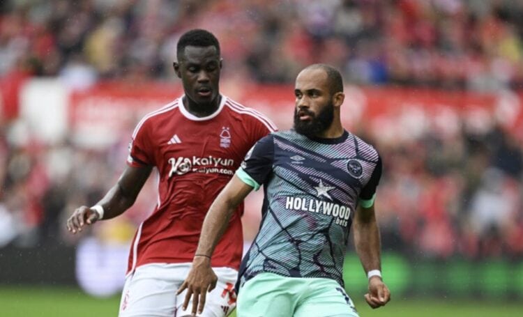 Premier League : Nottingham Forest tient le nul contre Brentford malgré l'expulsion de Moussa Niakhaté - wiwsport Premier League : Nottingham Forest tient le nul contre Brentford malgré l'expulsion de Moussa Niakhaté - wiwsport