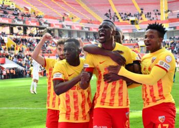 Equipe Nationale : Avec ses bonnes prestations avec Kayserispor, Mame Baba Thiam a-t-il refait son retard pour la CAN ? - wiwsport