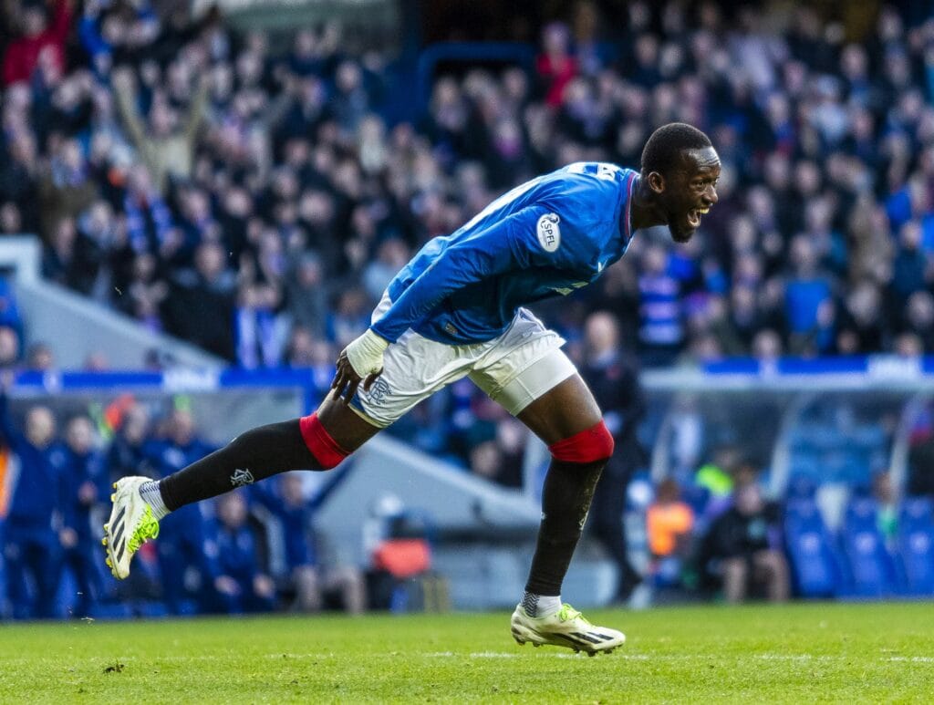 Mercato : Abdallah Sima évoque la possibilité de rester au Glasgow Rangers - wiwsport