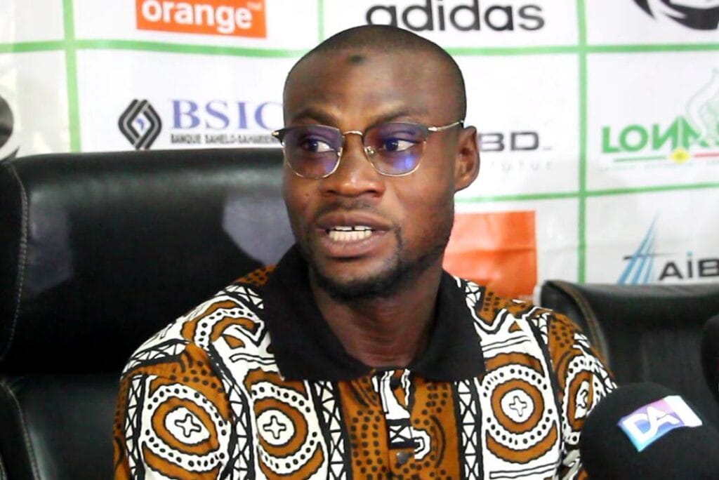 Coupe du Sénégal – Malick Goudiaby sur le sacre « Le plus important était de faire revivre le DUC, mission accomplie » - wiwsport Coupe du Sénégal – Malick Goudiaby sur le sacre « Le plus important était de faire revivre le DUC, mission accomplie » - wiwsport