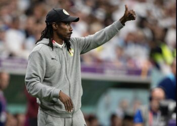 AL KHOR, QATAR - DECEMBER 04: Aliou Cisse - Senegal Head Coach during the FIFA World Cup Qatar 2022 Round of 16 match between England and Senegal at Al Bayt Stadium on December 04, 2022 in Al Khor, Qatar. (Photo by Visionhaus/Getty Images)
