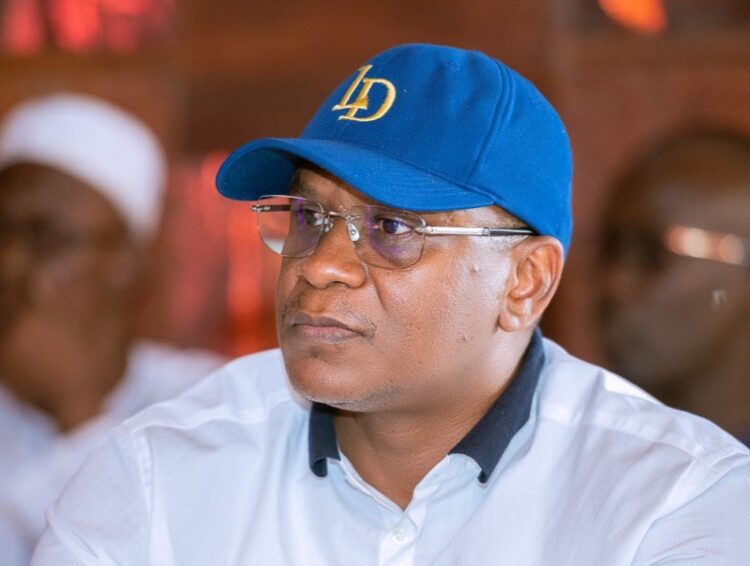 Arène nationale : Lat Diop, le ministre reçoit les acteurs de la lutte ce samedi - wiwsport Arène nationale : Lat Diop, le ministre reçoit les acteurs de la lutte ce samedi - wiwsport