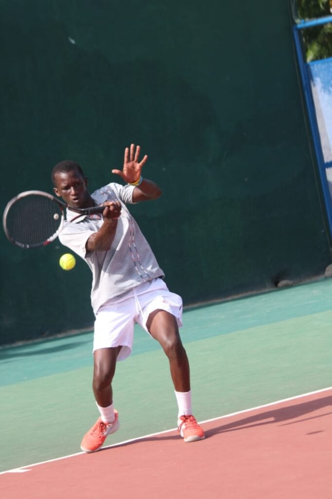 Sénégal ITF Junior : Belle entame des Britanniques, Moustapha Diop s’est illustré - wiwsport Sénégal ITF Junior : Belle entame des Britanniques, Moustapha Diop s’est illustré - wiwsport
