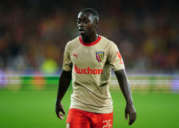 Ligue des Champions : Nampalys Mendy titulaire avec Lens face au PSV Eindhoven - wiwsport