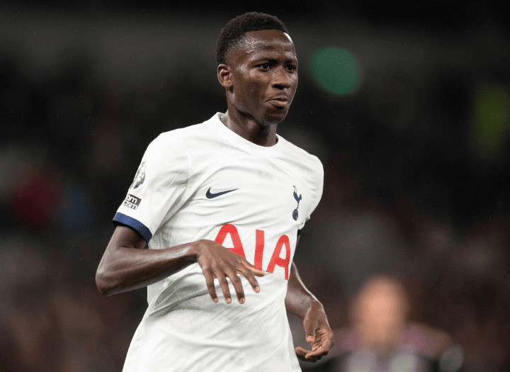 Premier League : Pape Matar Sarr titulaire avec Tottenham contre Crystal Palace - wiwsport Premier League : Pape Matar Sarr titulaire avec Tottenham contre Crystal Palace - wiwsport