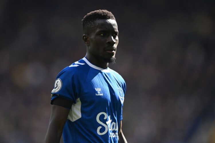 Premier League : Sean Dyche et l'équation Idrissa Gueye pour le derby de la Mersey contre Liverpool ! - wiwsport