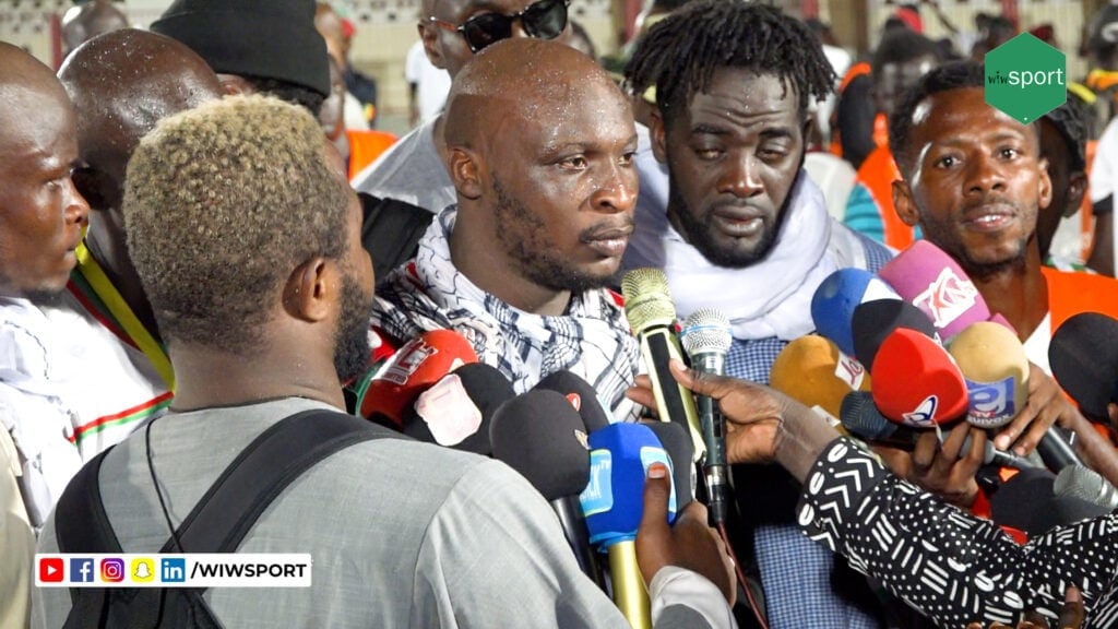 Open press - Ama Baldé promet la couronne aux Pikinois : "La balle est dans mon camp, moi Amadou Baldé je ferai le nécessaire pour battre Modou Lô" - wiwsport Open press - Ama Baldé promet la couronne aux Pikinois : "La balle est dans mon camp, moi Amadou Baldé je ferai le nécessaire pour battre Modou Lô" - wiwsport