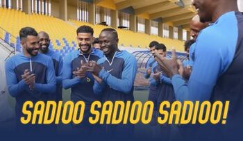 Al Nassr - Sadio Mané célébré par ses coéquipiers pour sa 100e sélection avec les Lions - wiwsport