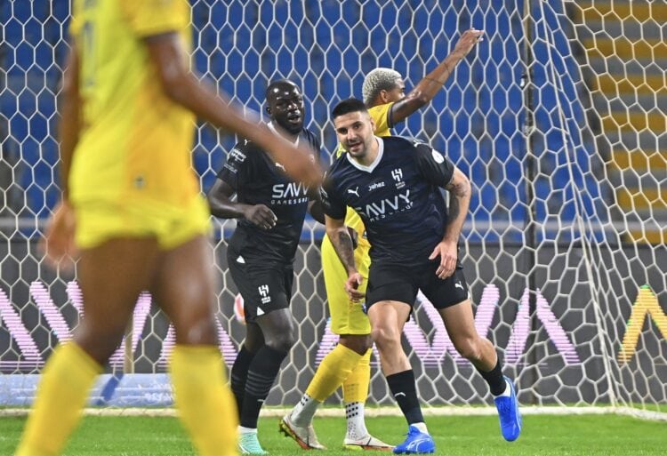 Premier League : Al-Hilal explose Al Hazem et reprend son avance en tête (9-0) - wiwsport