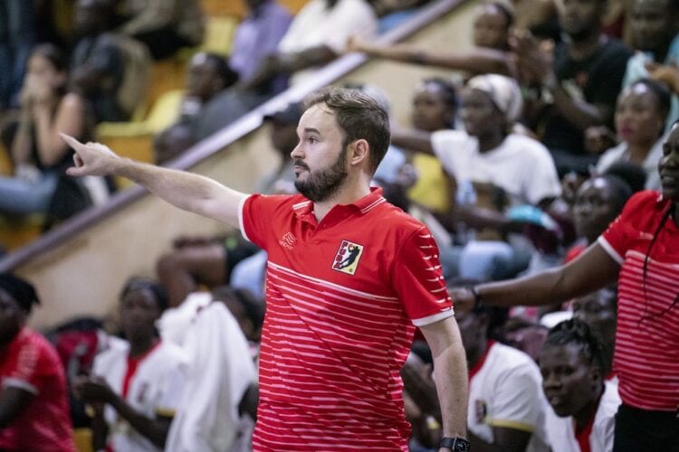 Officiel - Un technicien espagnol à la tête des Lionnes du Sénégal ! - wiwsport