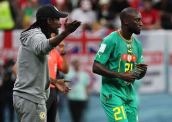 Aliou Cissé sur les blessures à répétition de Youssouf Sabaly : « C'est un garçon qu'il faut gérer intelligemment » - wiwsport