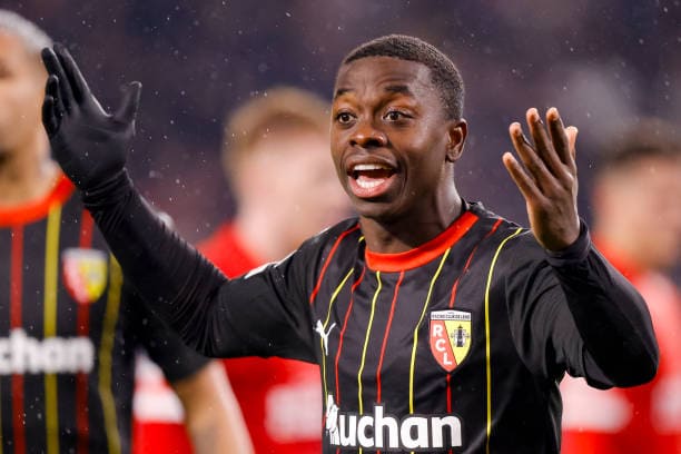 Nampalys Mendy (RC Lens) : "Je me sens bien, j'ai pu me soigner tranquillement..." - wiwsport EINDHOVEN, NETHERLANDS - NOVEMBER 8: Nampalys Mendy of RC Lens looks on during the UEFA Champions League match between PSV Eindhoven and RC Lens at Philips Stadion on November 8, 2023 in Eindhoven, Netherlands. (Photo by NESimages/Perry vd Leuvert/DeFodi Images via Getty Images)