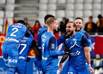 Ligue 2 : Grenoble s'impose contre Rodez avec un but de Mamadou Diarra - wiwsport