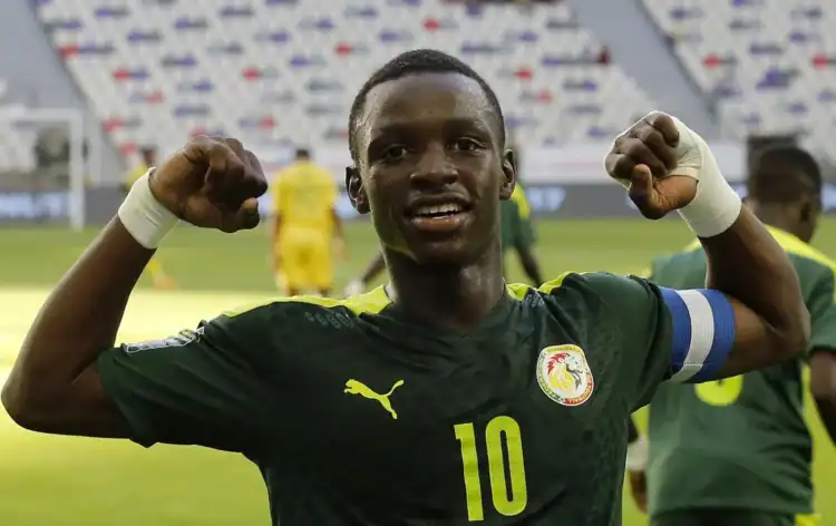 CAF Awards 2023 : Quatre talents sénégalais nominés pour le titre de meilleur jeune joueur de l'année - wiwsport