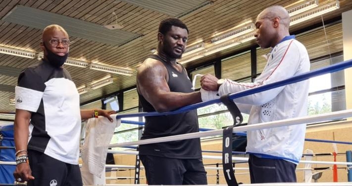 Aziz Ndiaye sur le retour de BG2 : "Nous négocions avec l'INSEP Paris pour permettre à Balla Gaye de retrouver sa forme" - wiwsport Aziz Ndiaye sur le retour de BG2 : "Nous négocions avec l'INSEP Paris pour permettre à Balla Gaye de retrouver sa forme" - wiwsport