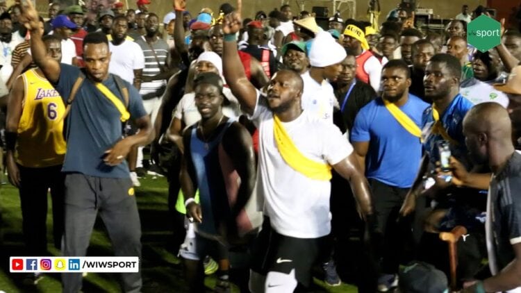 (Vidéo) Incroyable, Modou Lo débarque et crée un nouveau Touss à son Open Press ! - wiwsport