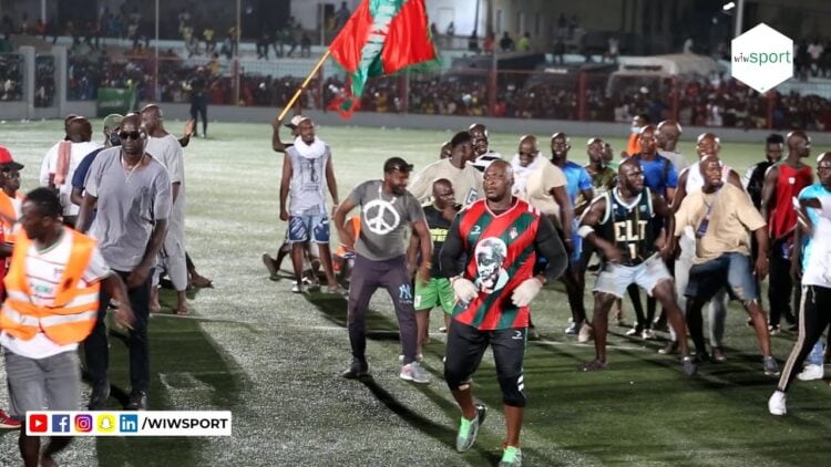 (Vidéo) Ama Balde chauffe ses supporters, regardez son nouveau "touss" ! - wiwsport (Vidéo) Ama Balde chauffe ses supporters, regardez son nouveau "touss" ! - wiwsport