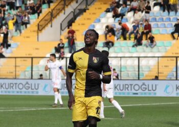 Süper Lig : Mamadou Mendy offre la victoire à Istanbulspor face à Hatayspor - wiwsport