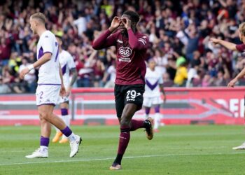 Salernitana : Boulaye Dia de retour dans le groupe pour affronter la Fiorentina - wiwsport
