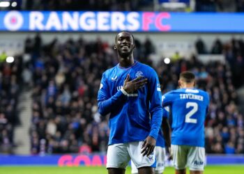 Premiership : Abdallah Sima, encore buteur, et les Rangers enchaînent contre Dundee - wiwsport