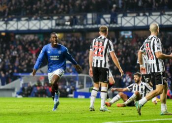 Premiership : Glasgow Rangers dispose du Saint Mirren grâce à un doublé d'Abdallah Sima - wiwsport