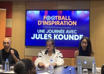 Présent au Sénégal à travers l'initiative Siboo, Jules Koundé aux jeunes : "L’école joue aussi un grand rôle dans la carrière" - wiwsport