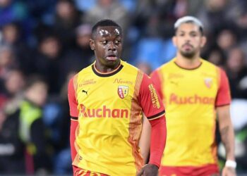Ligue des Champions : Nampalys Mendy (Lens) sort sur blessure contre le FC Séville - wiwsport