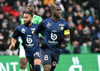 Ligue 2 : Pau tenu en échec par Dunkerque malgré un nouveau but d'Henri Saivet - wiwsport