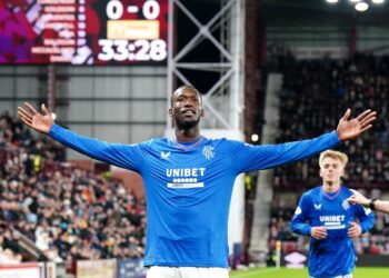 Premiership : Glasgow Rangers s'impose contre Heart of Midlothian grâce à Abdallah Sima - wiwsport