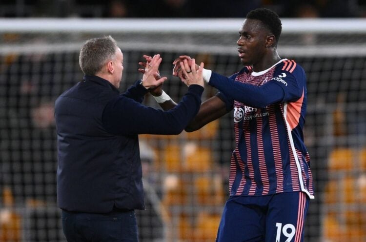 Nottingham Forest : L'entraîneur de Moussa Niakhaté et Cheikhou Kouyaté viré - wiwsport Nottingham Forest : L'entraîneur de Moussa Niakhaté et Cheikhou Kouyaté viré - wiwsport