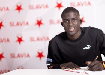 Mercato - Officiel : El Hadji Malick Diouf signe au Slavia Prague jusqu'en 2028 - wiwsport