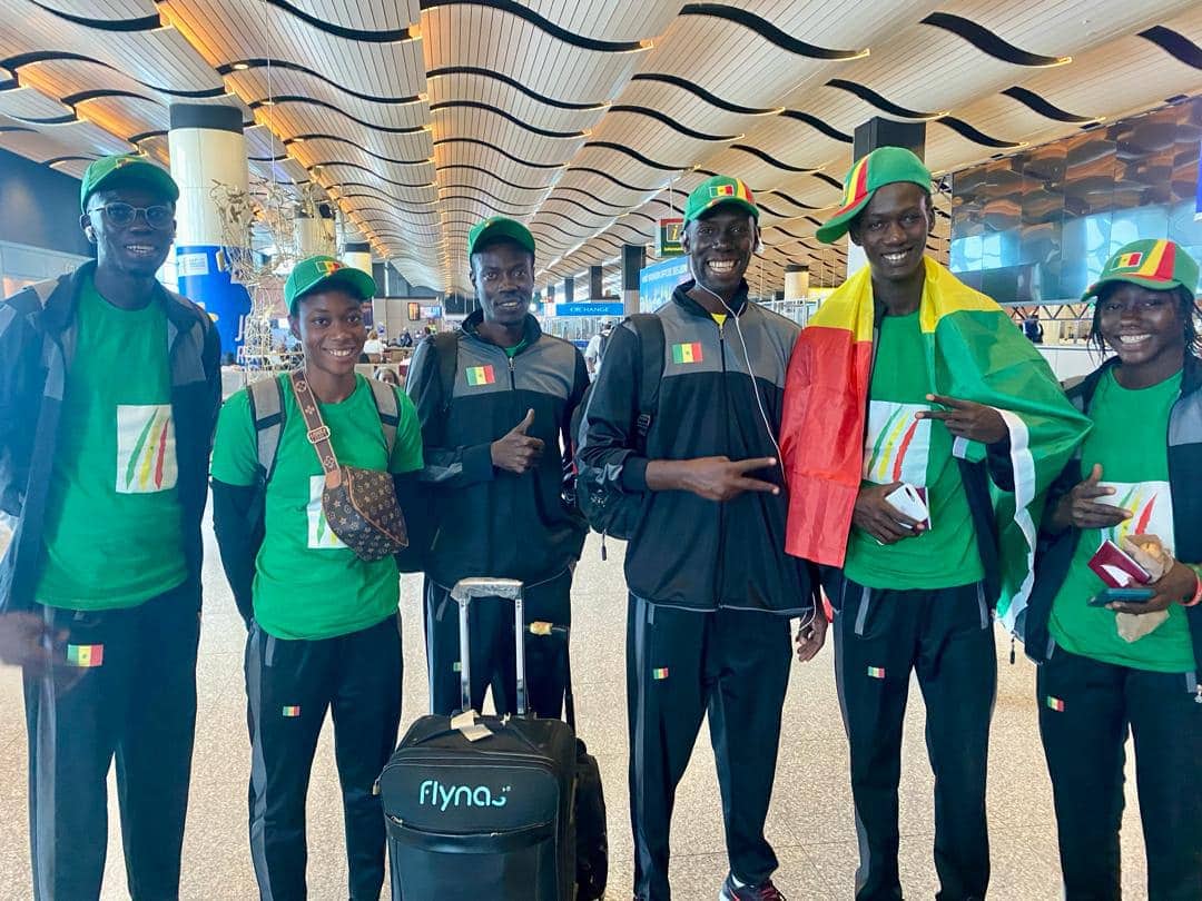 Beach Volley – Qualifications Jeux Africains 2024 (Zone 2) : La délégation sénégalaise bien arrivée à Freetown - wiwsport Beach Volley – Qualifications Jeux Africains 2024 (Zone 2) : La délégation sénégalaise bien arrivée à Freetown - wiwsport