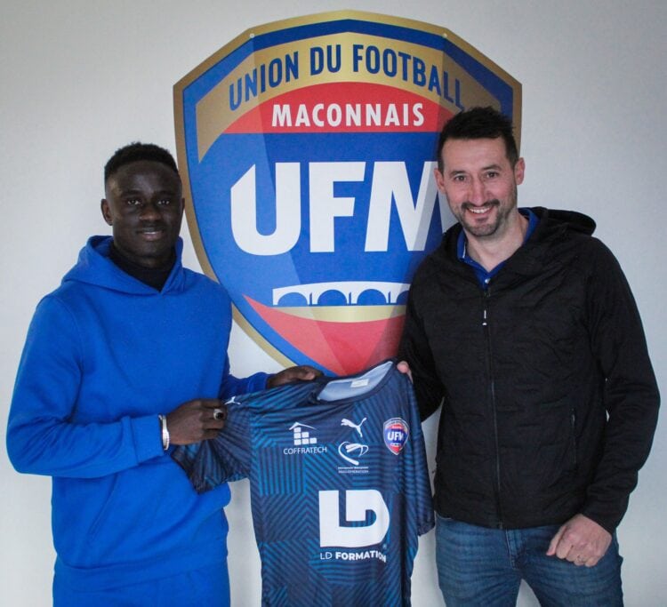 Pau FC : Le Sénégalais Pape Djitté envoyé en prêt en National 2 - wiwsport Pau FC : Le Sénégalais Pape Djitté envoyé en prêt en National 2 - wiwsport