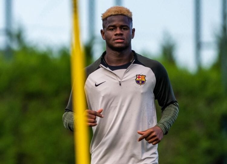 Mercato : Refus catégorique de Barcelone pour le prêt de Mikayil Faye à Lens - wiwsport Mercato : Refus catégorique de Barcelone pour le prêt de Mikayil Faye à Lens - wiwsport