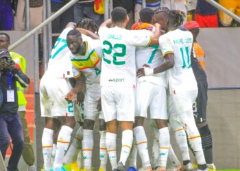 Equipe Nationale : Les Lions s'imposent in-extremis face au Niger sans convaincre pour leur dernier match avant la CAN - wiwsport Equipe Nationale : Les Lions s’imposent in-extremis face au Niger sans convaincre pour leur dernier match avant la CAN