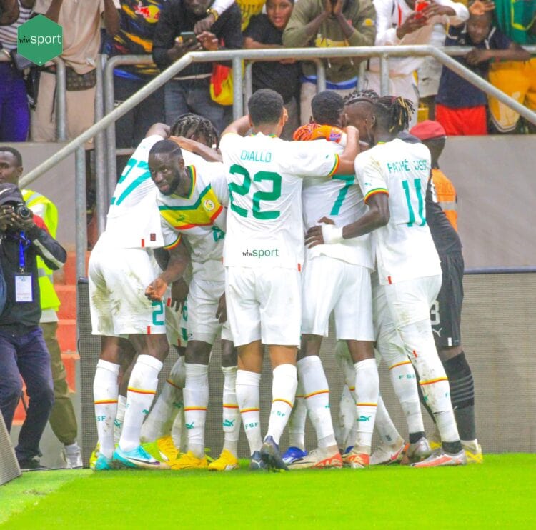 Equipe Nationale : Les Lions s'imposent in-extremis face au Niger sans convaincre pour leur dernier match avant la CAN - wiwsport Equipe Nationale : Les Lions s'imposent in-extremis face au Niger sans convaincre pour leur dernier match avant la CAN - wiwsport