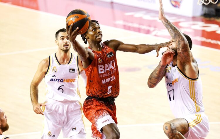 Liga ACB : Brancou Badio (29 points, 3 rebonds) la fine gâchette de Baxi Manresa - wiwsport Liga ACB : Brancou Badio (29 points, 3 rebonds) la fine gâchette de Baxi Manresa - wiwsport