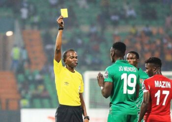 CAN 2023 : Issa Sy sera au sifflet du match Algérie-Angola - wiwsport