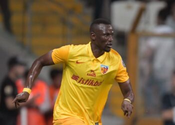 Mercato : Galatasaray s'intéresse à Mame Baba Thiam (Kayserispor) - wiwsport