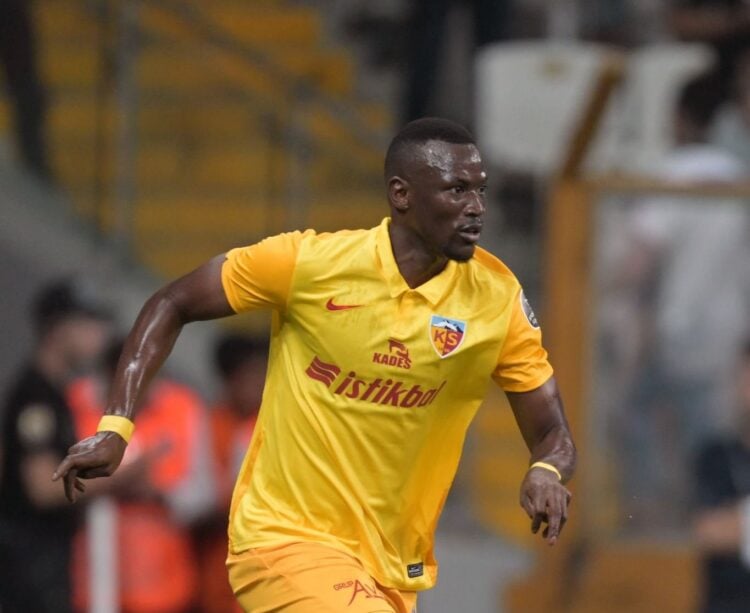 Mercato : Galatasaray s'intéresse à Mame Baba Thiam (Kayserispor) - wiwsport