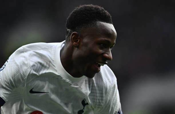 CAN 2023 : Tottenham rassure le Sénégal sur l'état de santé de Pape Matar Sarr - wiwsport CAN 2023 : Tottenham rassure le Sénégal sur l'état de santé de Pape Matar Sarr - wiwsport