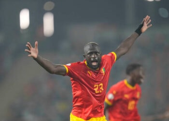 Guinée : Blessé à l'échauffement, Abdoulaye Touré remplacé par Ilaix Moriba dans le onze de départ de la Guinée contre le Sénégal - wiwsport
